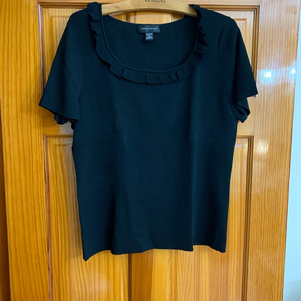 Black top w/ruffled neck